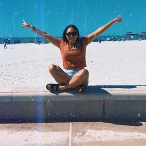 Meet your Posher, Diane